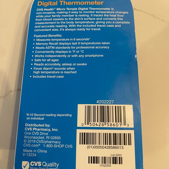 MICRO TEMPLE DIGITAL THERMOMETER WITH BATTERIES - Picture 2 of 2